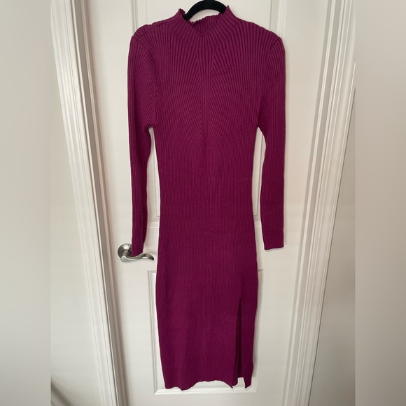 Lulus - Plum Ribbed Long Sleeve Bodycon Sweater Dress - Picture 5 of 7